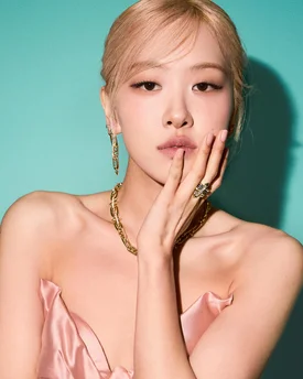 240504 - Tiffany & Co. Twitter Update with ROSÉ