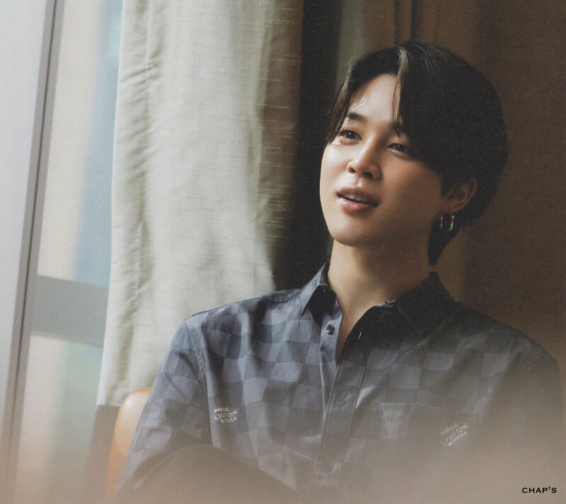 BTS Jimin - BEYOND THE STAGE Documentary Photobook 'THE DAY WE MEET' (Scans) documents 12