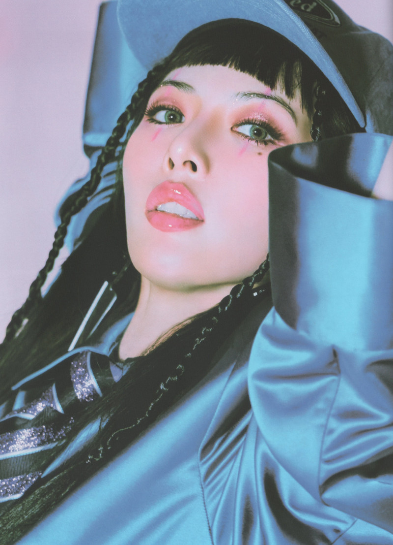 HyunA - "I'm Not Cool' Album [SCANS] documents 17