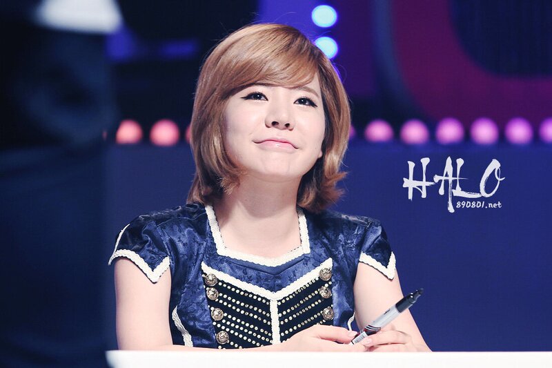 120901 Girls' Generation Sunny at LOOK Concert & Fansign documents 8