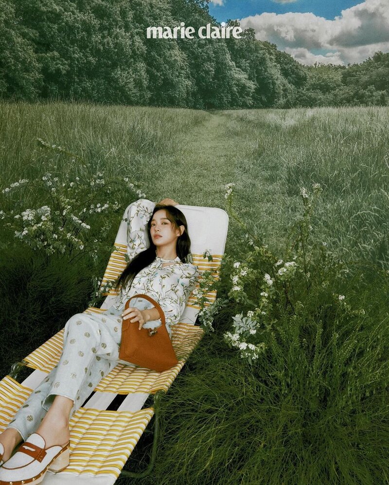 KIM SEJEONG x Longchamp for Marie Claire Korea - 30th Anniversary Special 2023 documents 8