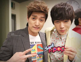 130421 Simply K-Pop Twitter Update - Eli and L