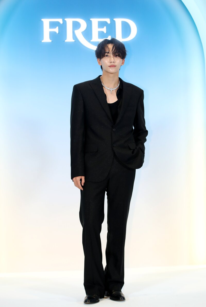 231109 SEVENTEEN Jeonghan at Fred Jewelry Exhibition Event documents 4