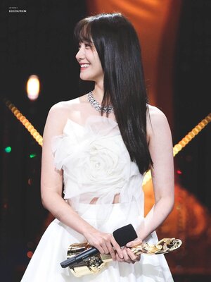 221125 Girls' Generation YoonA at Blue Dragon Film Awards