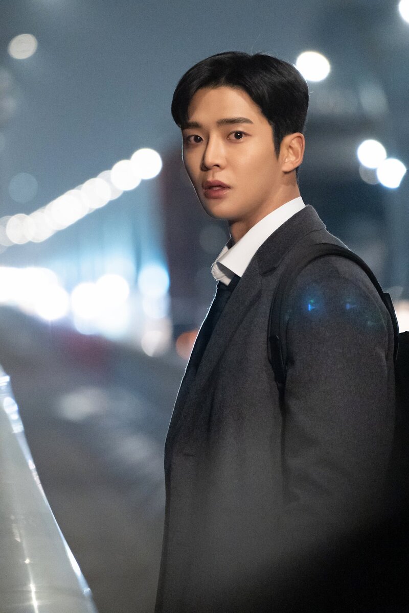 220501 FNC Ent. Naver Update - Rowoon at 'Tomorrow' Behind the Scenes documents 4