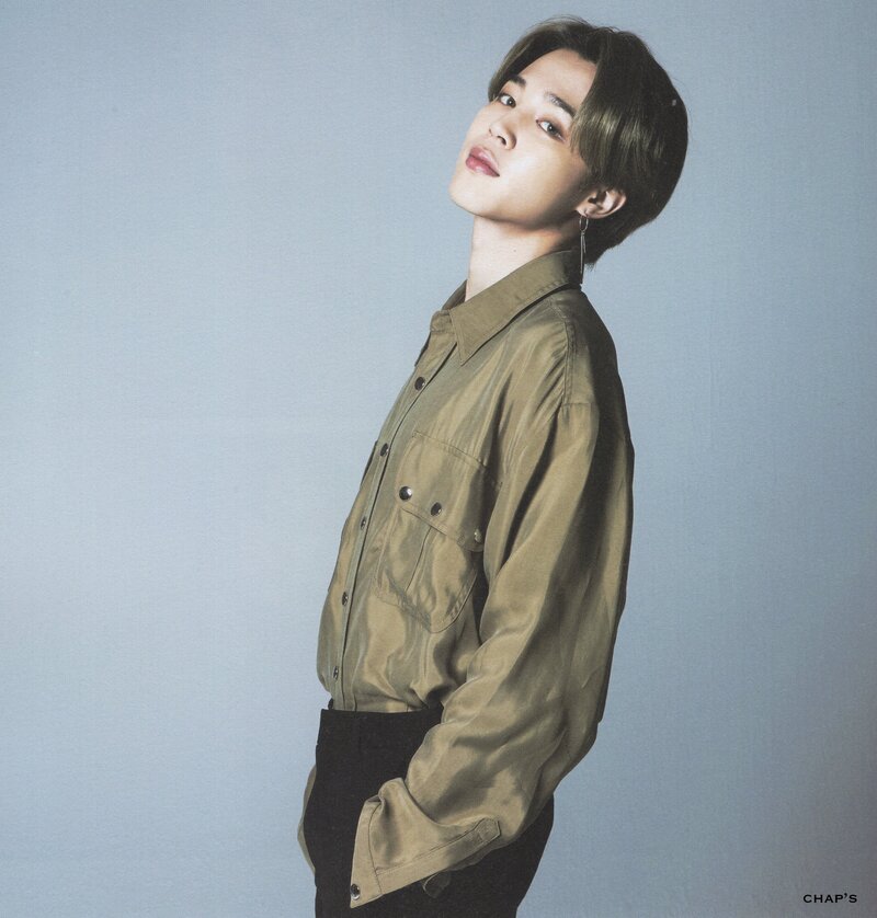 BTS Jimin - BEYOND THE STAGE Documentary Photobook 'THE DAY WE MEET' (Scans) documents 28