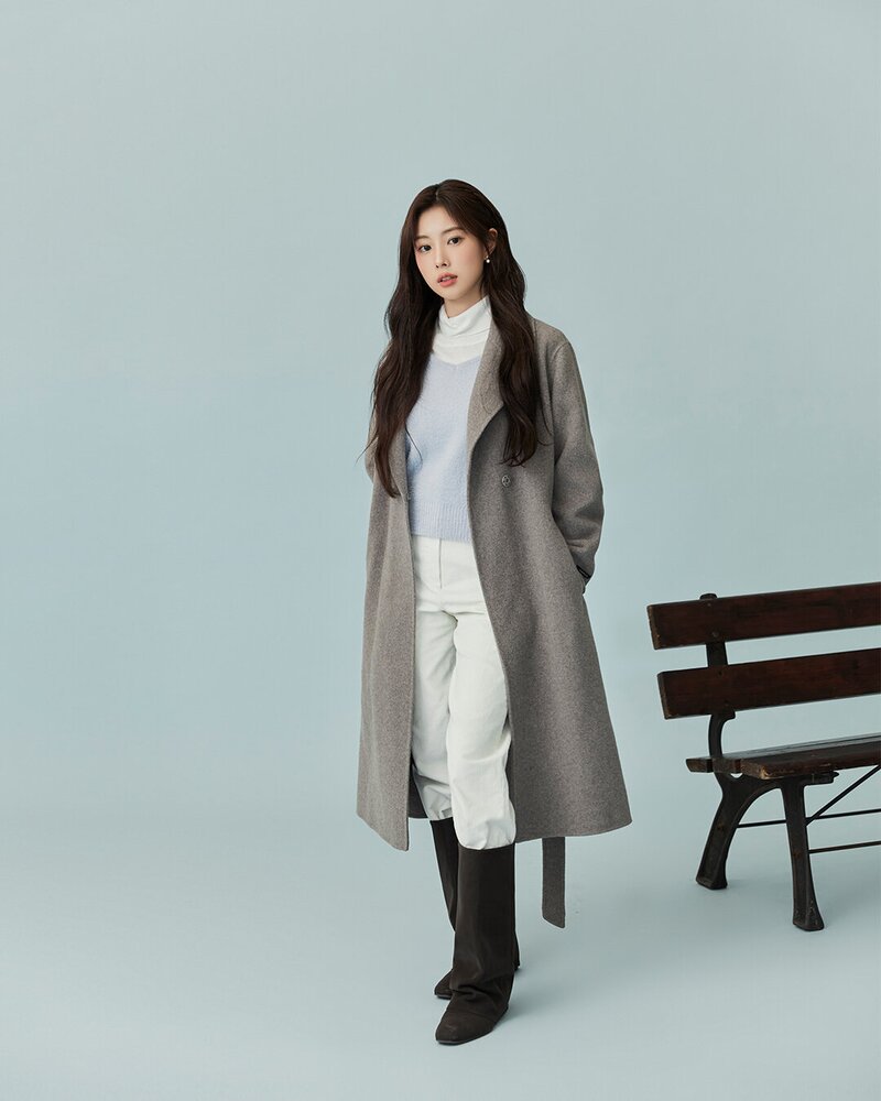 KANG HYEWON for Roem 2023 Winter Collection 'My Romantic Play' documents 9