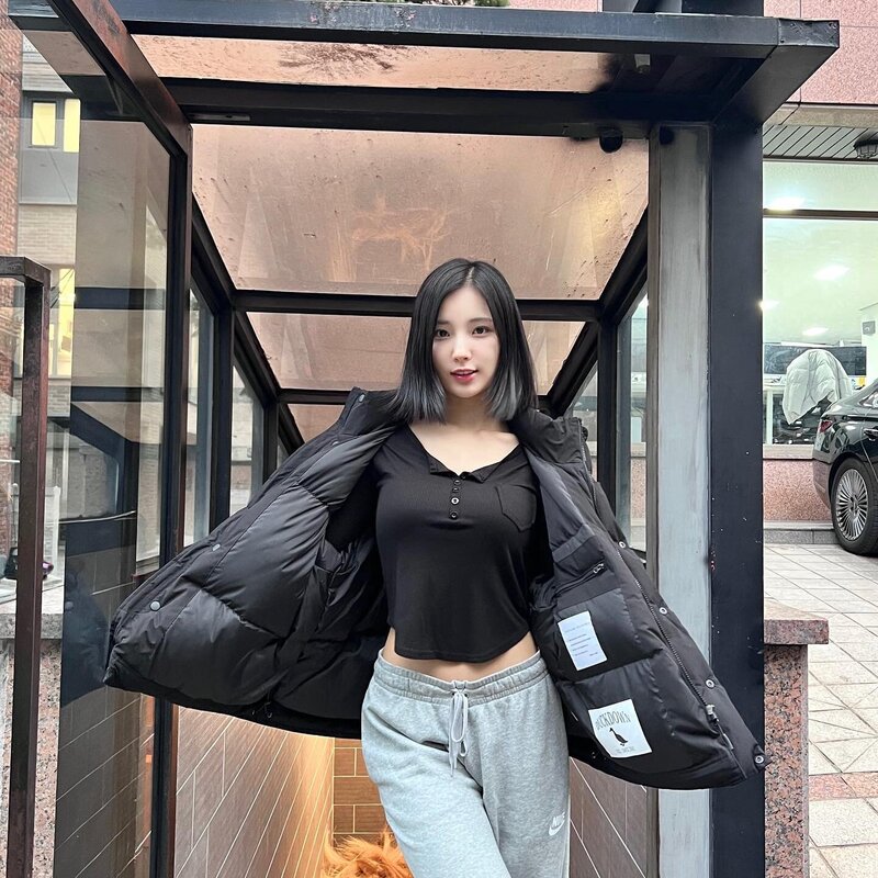 230210 ALICE Sohee Instagram Update documents 1