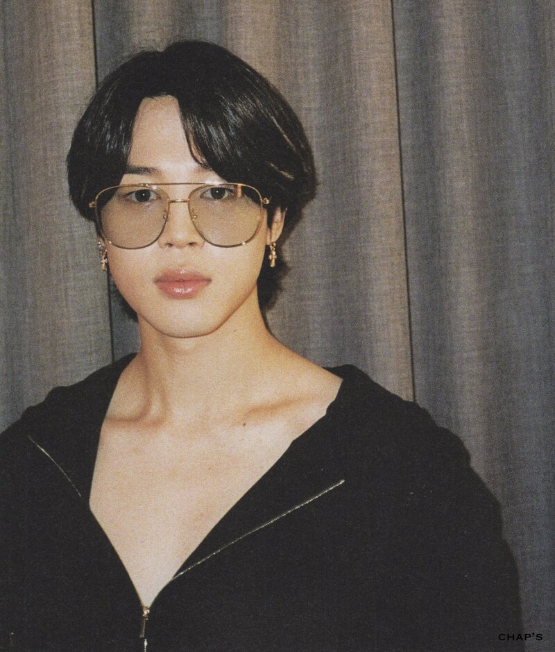 BTS Jimin - BEYOND THE STAGE Documentary Photobook 'THE DAY WE MEET' (Scans) documents 15