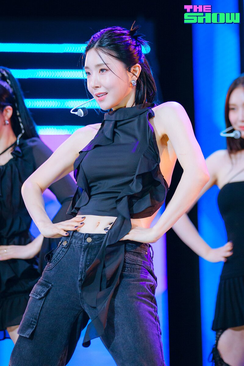 230808 BBGIRLS Yuna - 'ONE MORE TIME' at THE SHOW documents 4