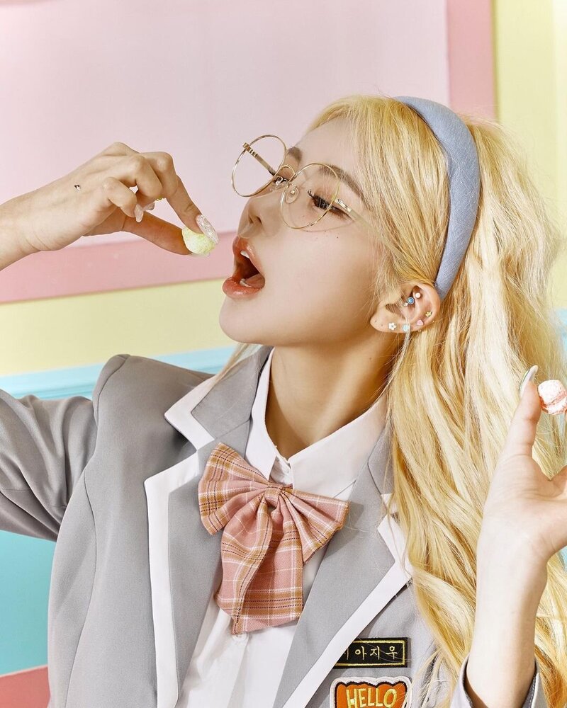 Sia Jiwoo - YUMMY 2nd Digital Single teasers documents 5