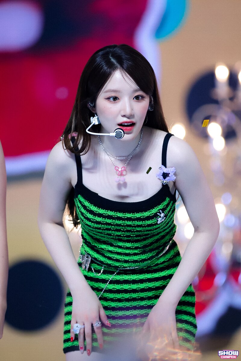 230524 (G)I-DLE Shuhua - ‘Queencard’ at Show Champion documents 7