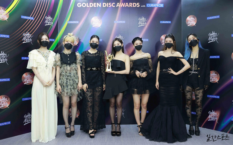 JTBC_Awards-ErSZvALUUAArNV2-20210109-05-42.jpg