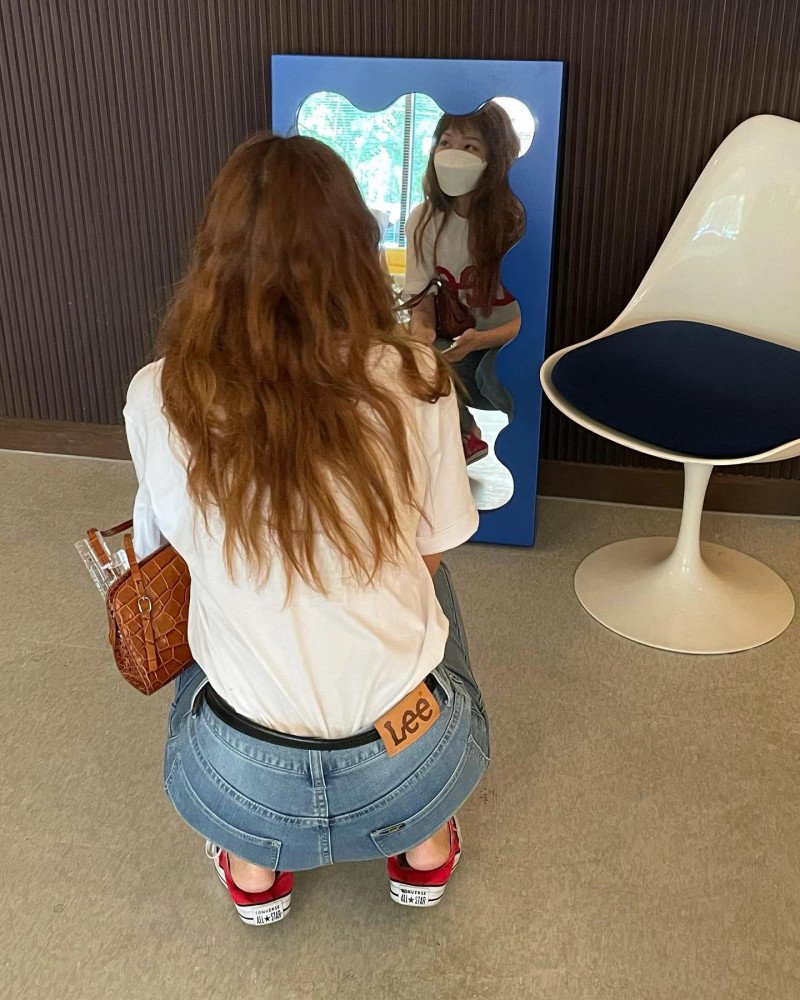 210514 Red Velvet Seulgi Instagram Update documents 2
