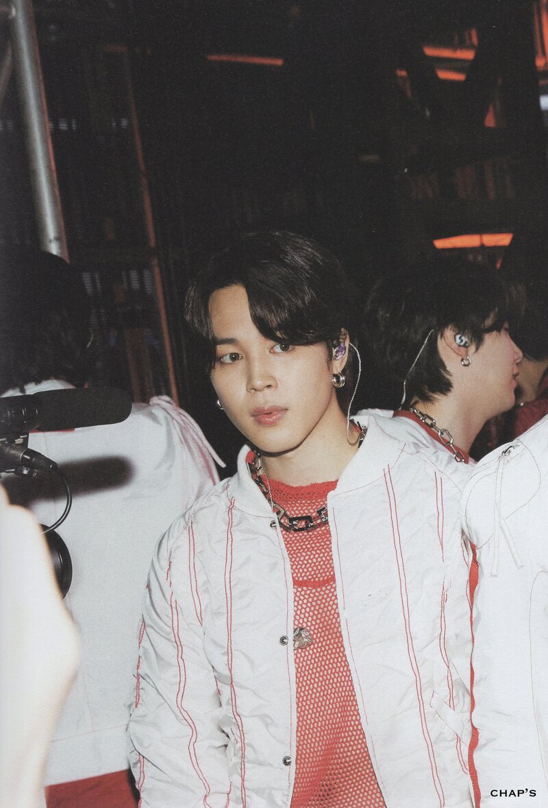 BTS Jimin - BEYOND THE STAGE Documentary Photobook 'THE DAY WE MEET' (Scans) documents 21