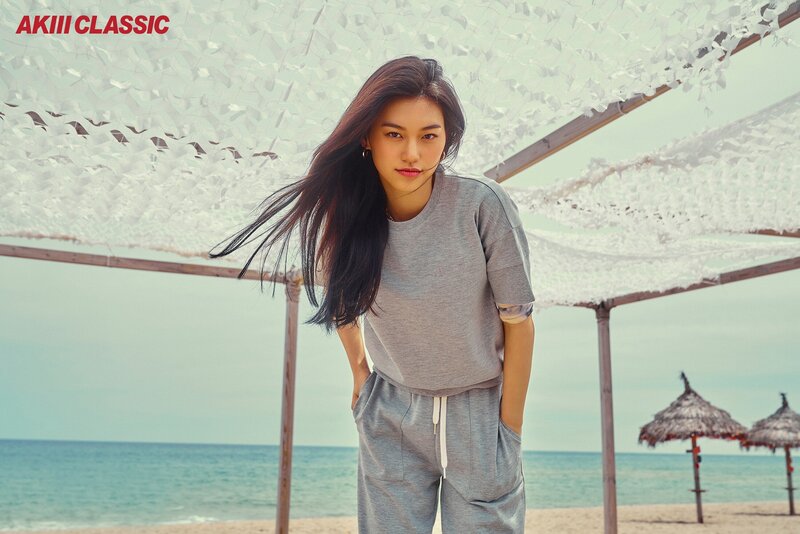 Weki Meki Doyeon &  Model Jung Hyuk for AKIII Classic 2021 SS Collection documents 5