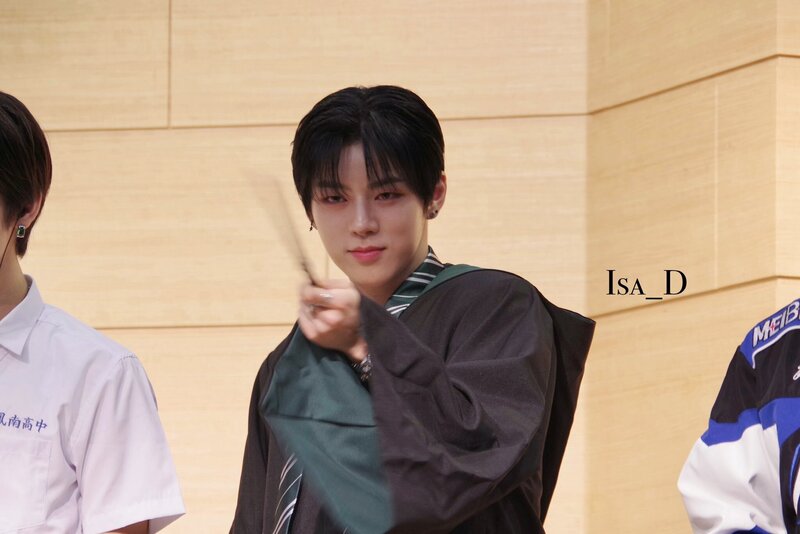 240420 NOWADAYS Jinhyuk at Fansign documents 4