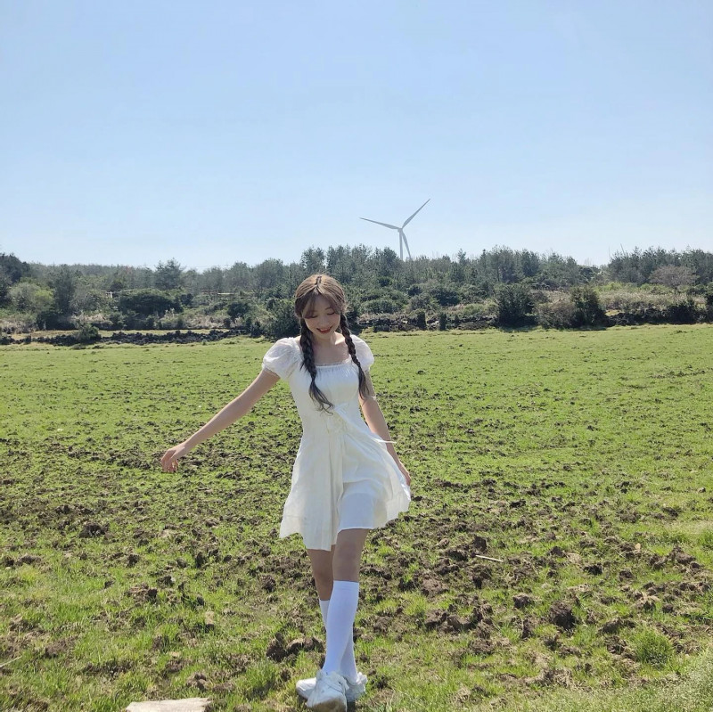 210327 Lovelyz Sujeong Instagram Update documents 7