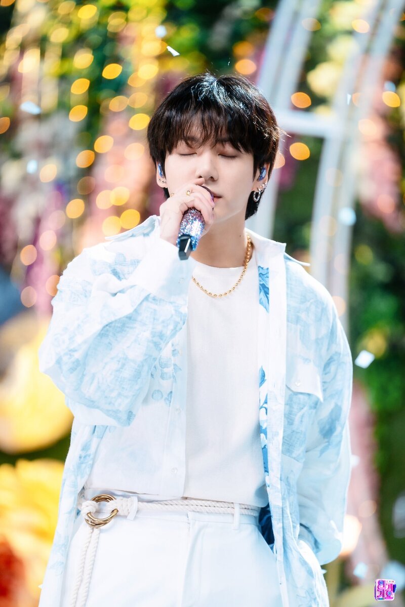 230617 BTS Jungkook at Inkigayo '10th Anniversary Never-Before-Seen Images Tribute' documents 22