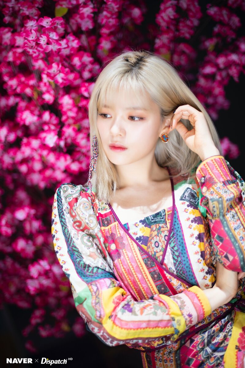 TWICE Jeongyeon 9th Mini Album "MORE & MORE" Music Video Shoot by Naver x Dispatch documents 7