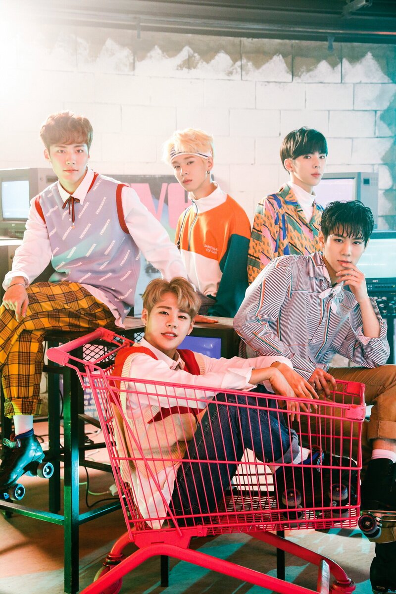 IMFACT 'Tension Up' concept photos documents 1