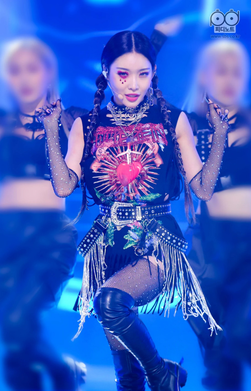 210221 Chungha - 'Bicycle' at Inkigayo (SBS PD Note Update) documents 6