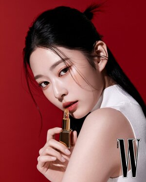 KIM MINJU for W Korea x TOM FORD Beauty May Issue 2023