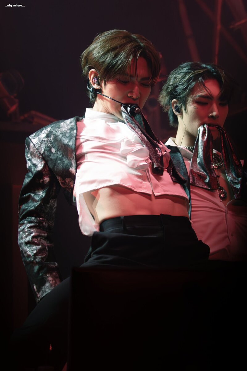 240127 Yeosang - ATEEZ World Tour “TOWARDS THE LIGHT : WILL TO POWER” in Seoul Day 1 documents 2