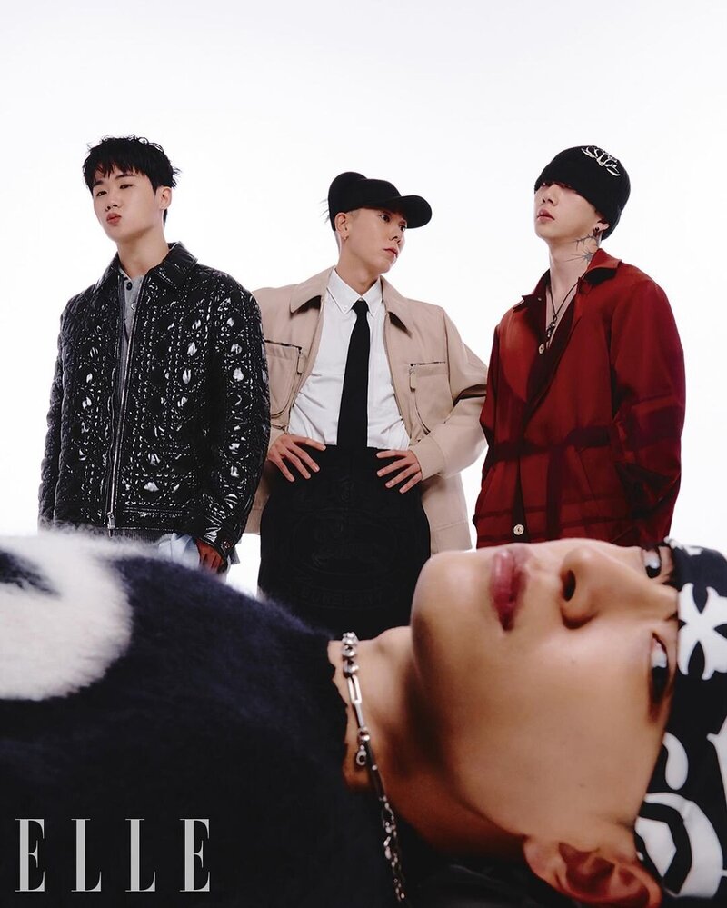 SIMON DOMINIC x LOCO x COOGIE x WOO for ELLE Korea October Issue 2022 documents 1