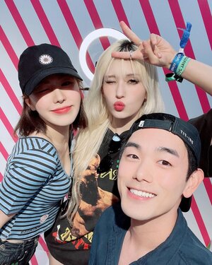 220603 Eric Nam Instagram Update with Wendy and Somi