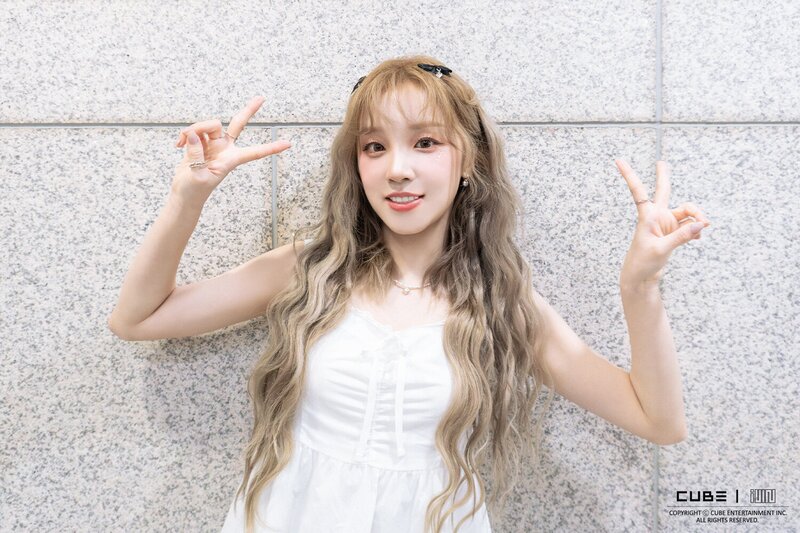 (G)I-DLE 'Fate' Music Shows Behind Photos documents 10