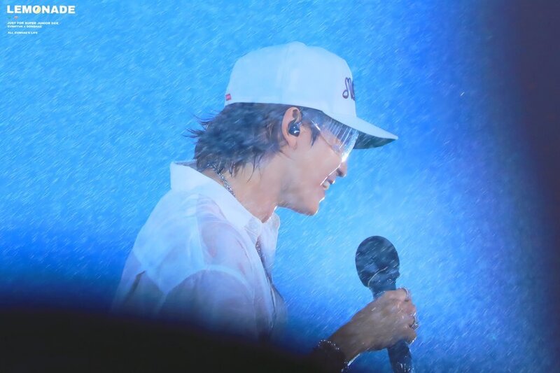 230723 Super Junior-D&E Donghae at 2023 Waterbomb in Nagoya documents 3