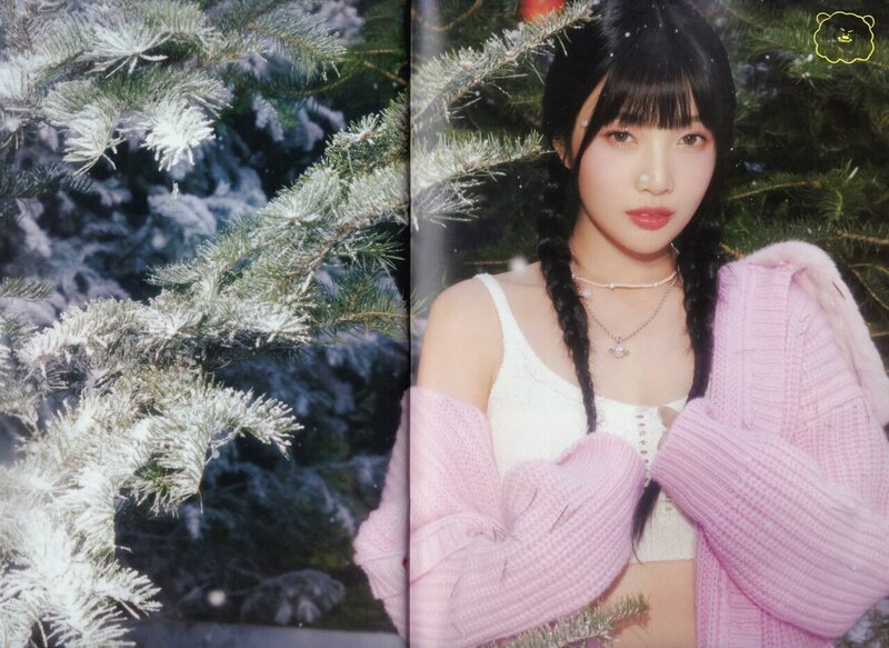 Red Velvet - 'Winter SMTOWN: SMCU Palace' (GUEST Ver.) [SCANS] documents 16