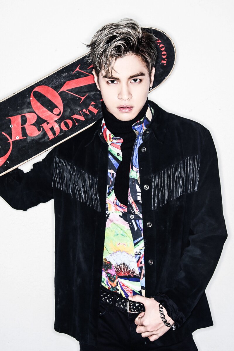 Cross Gene 'Play With Me' concept photos documents 11