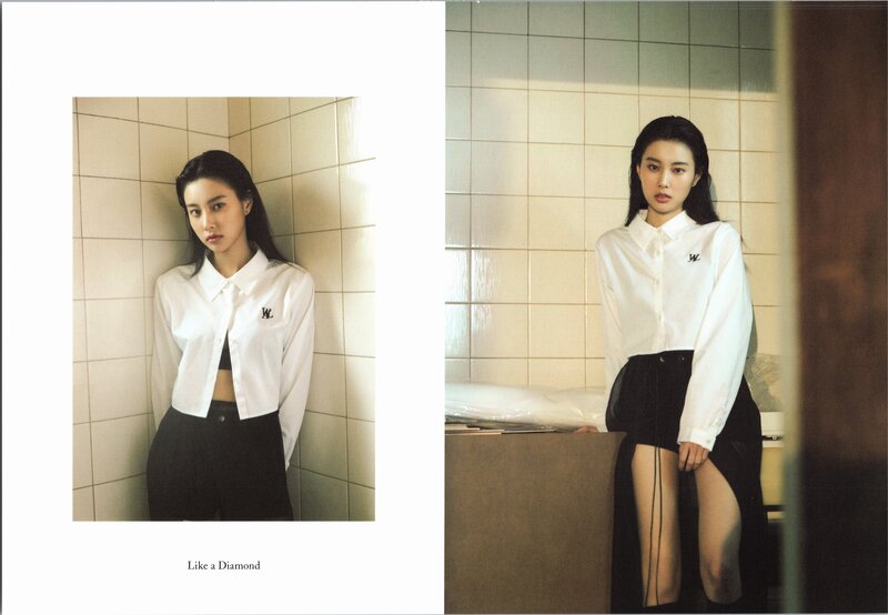 Kang Hyewon - 'Like a Diamond' Artbook Scans documents 2