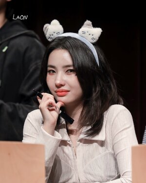 240204 (G)I-DLE Soyeon - MAKESTAR Fansign Event