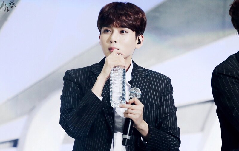 160227 Super Junior Ryeowook at Super Camp in Beijing documents 1