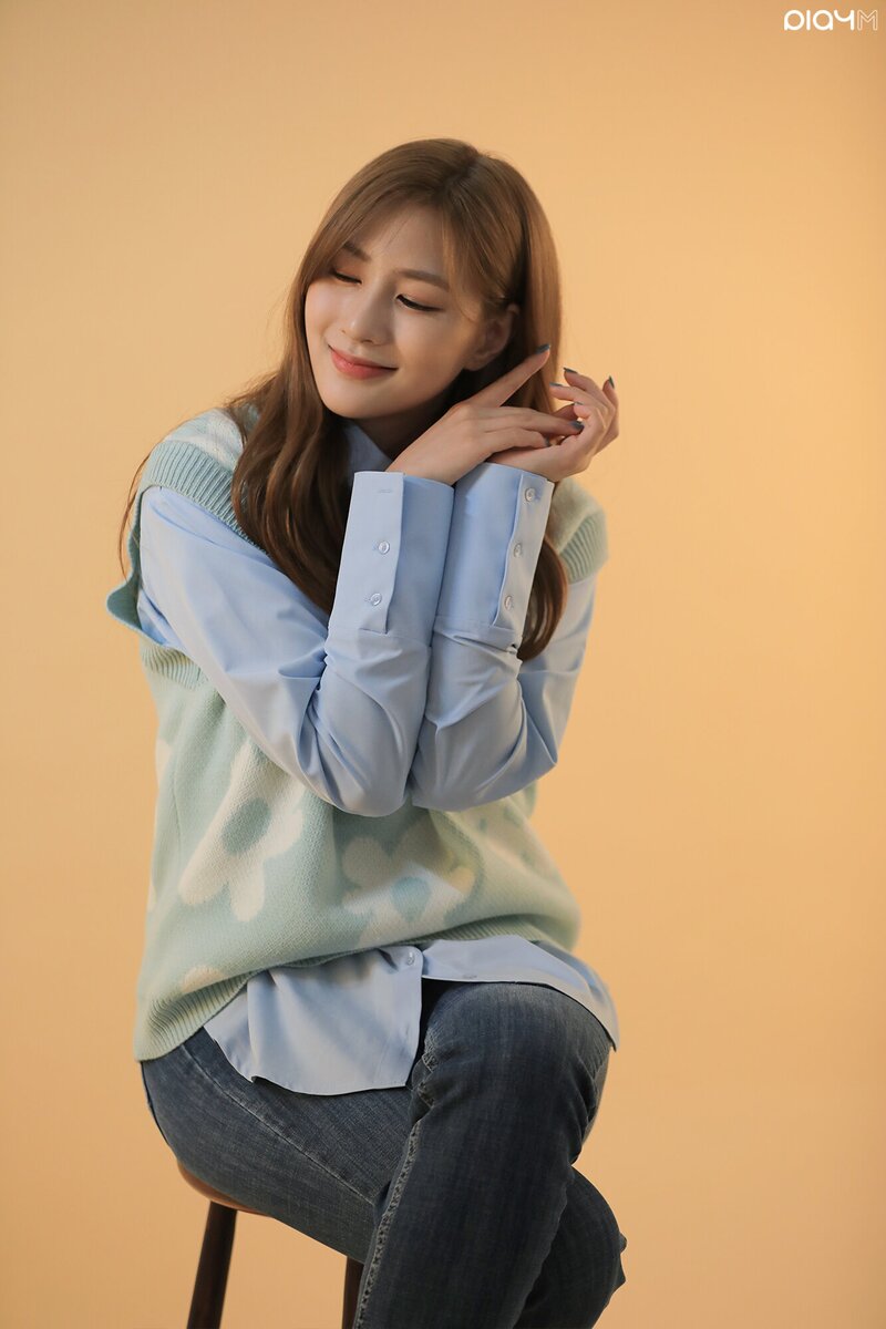210614 Play M Naver Post - Hayoung's 'Starting Point of Dating' Poster Shoot Behind documents 2