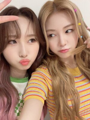 220626 Rocket Punch Twitter Update - Juri, Suyun & Dahyun