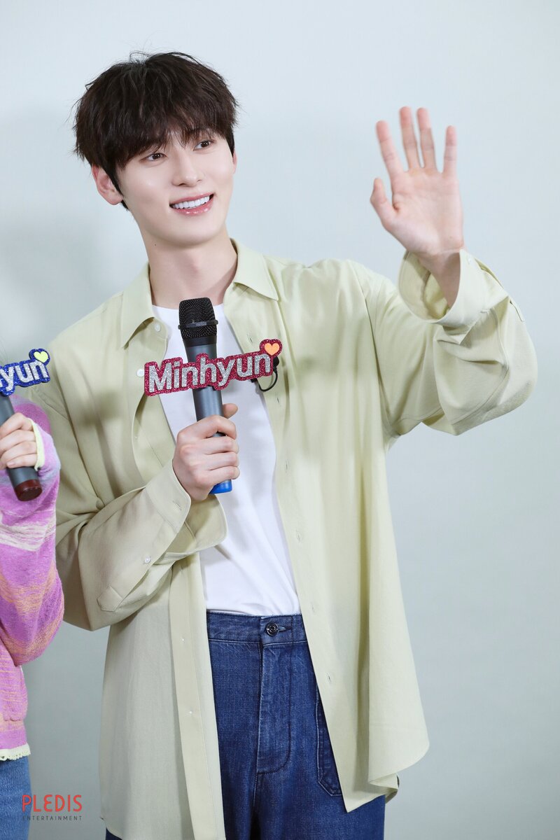 230721 Minhyun - tvN drama <#MyLovelyLiar> behind the scenes of poster filming | Weverse documents 3