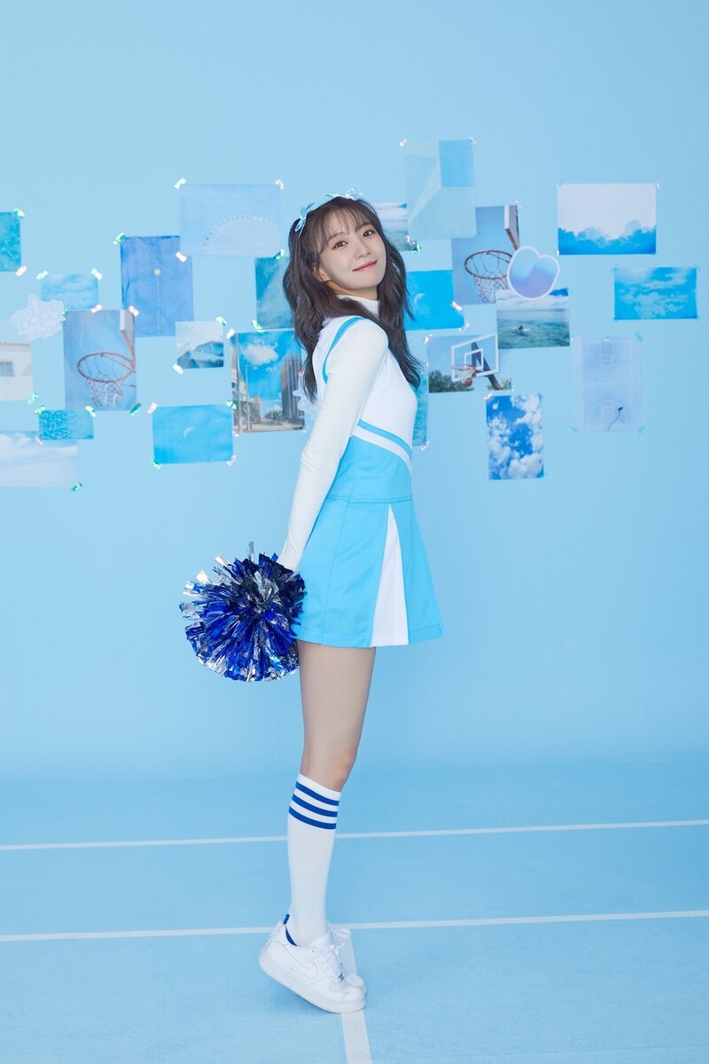 OH MY GIRL - Cute Concept 'Blizzard Blue' - Photoshoot by Universe documents 19