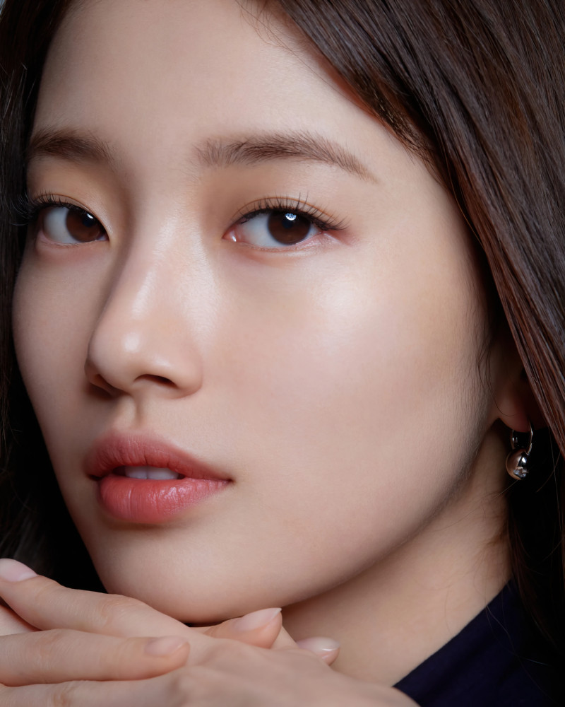 Bae Suzy for Marie Claire Korea Magazine March 2021 x Lancome documents 9
