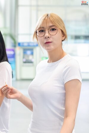 180710 Apink Hayoung
