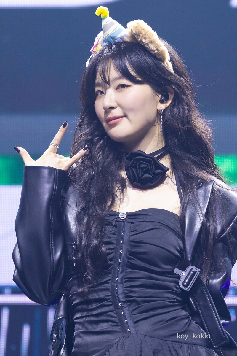 240207 Red Velvet Seulgi - B-Day Party 'Wise Happy Day' documents 8