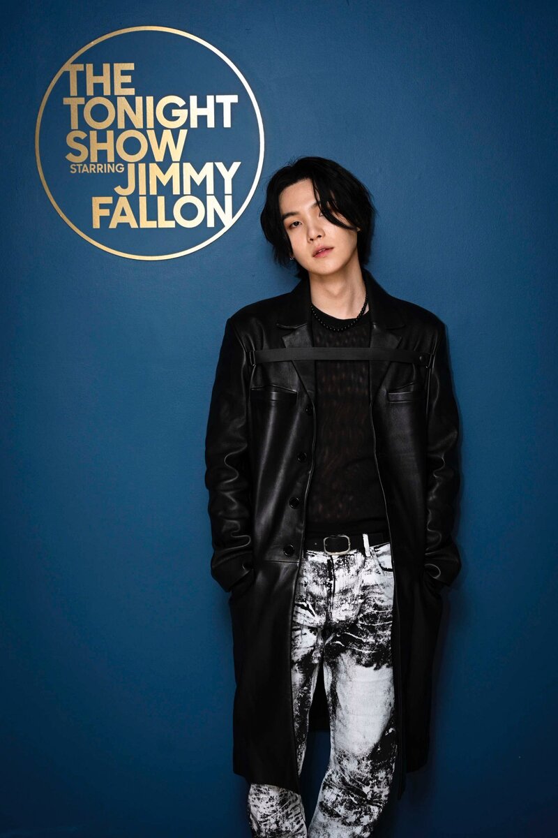 230502 SUGA at THE TONIGHT SHOW starring Jimmy Fallon documents 1