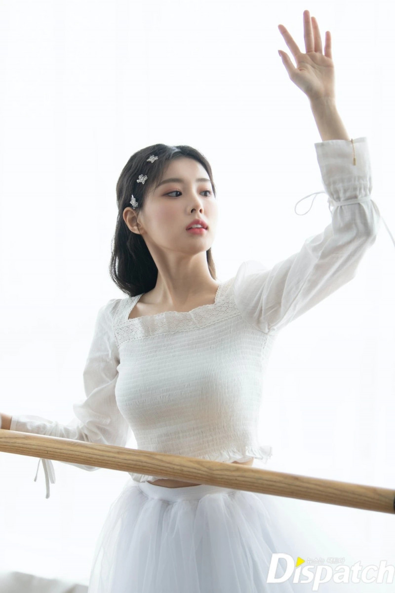 210409 IZ*ONE Hyewon - Dicon 'Shall we dance?' Photoshoot by Dispatch documents 4