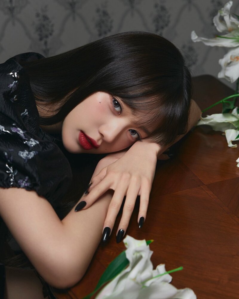 Jang Wonyoung for Hapa Kristin "One&Only Kristin" April 2024 Collection documents 1