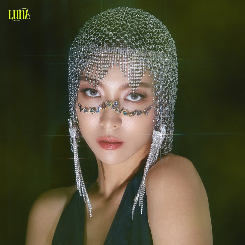 LUNA - "Madonna"  Concept Teasers documents 1