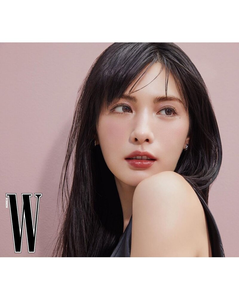 NANA for SUQQU for W Korea - July Issue 2023 documents 6