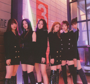 Rocket Punch 2nd Mini Album "Red Punch"  [SCANS]